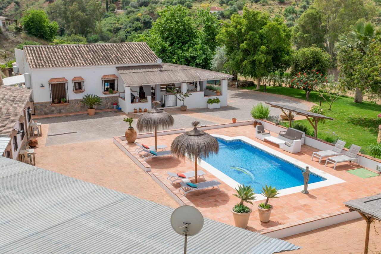 Finca Las Hierbas B&B Alora Exterior photo